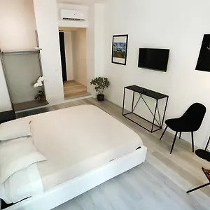 Boutique Four Nocleg ze śniadaniem